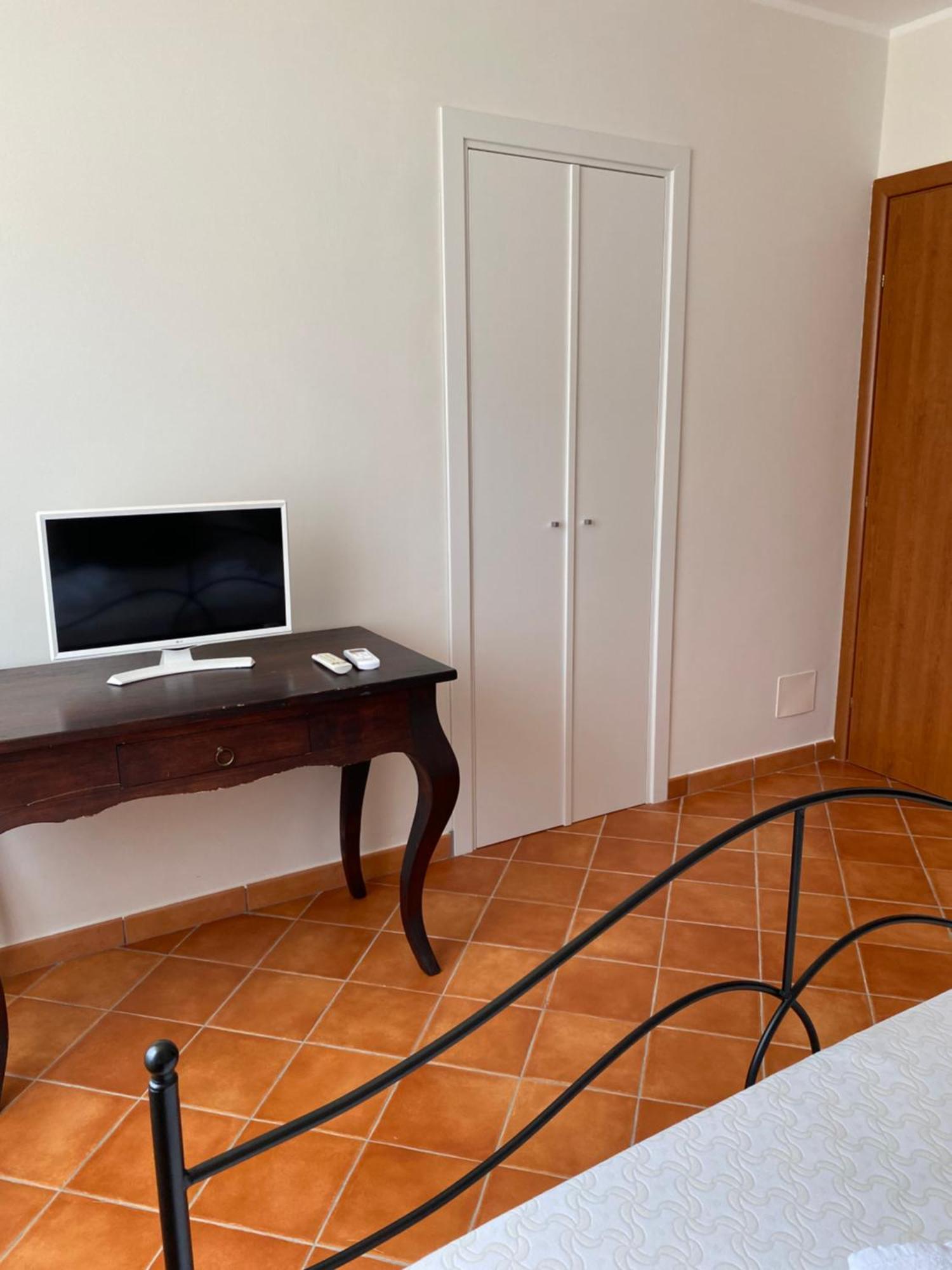 Baglio Quadrone Torre Salsa Hotel Montallegro Kültér fotó